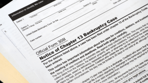 Chapter 13 bankruptcy case notice form showing what makes you not qualify for Chapter 13 filing requirements